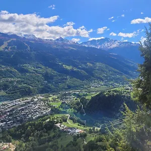Giteduruisseau73, Maison Entiere Exposee Sud, En Lisiere De Foret 80m2 , 2 2 Salles De Bain Avec Terrasse Et Garage Holiday home Bourg-Saint-Maurice